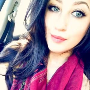 Meet your Posher, Krystle